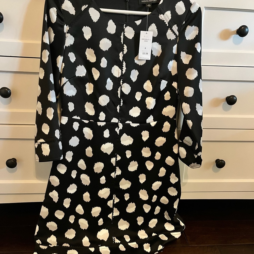 Banana Republic Black and White Patterned Dress